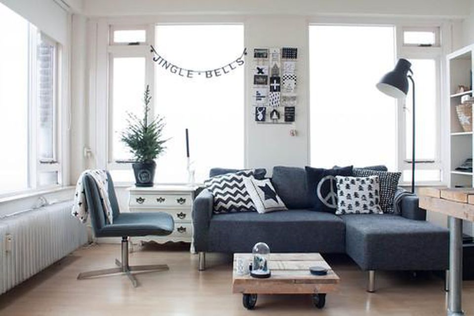Things to Consider Before Buying a Sofa That Can Perfectly Fit Your Living Room